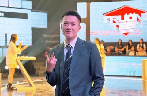 Chàng MC giải đáp ngôn ngữ tình yêu khiến gen Z vừa cười, vừa gật gù: ‘Anh đã biết quá nhiều!’