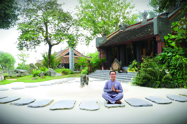 Học thiền – đi chậm để nhìn thấy nhau