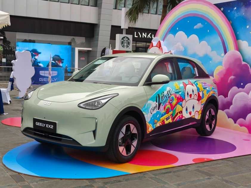 Geely EX2 chốt giá từ 459 triệu đồng tại Việt Nam, đi Hà Nội – Hà Tĩnh chỉ với 1 lần sạc